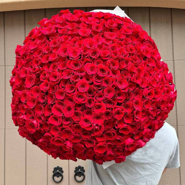 300 roses – FlowerFrenzyLA