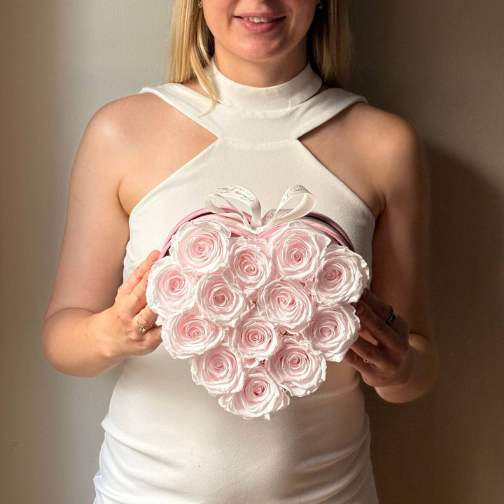 730. Eternal Roses Heart Box (Valentine's)