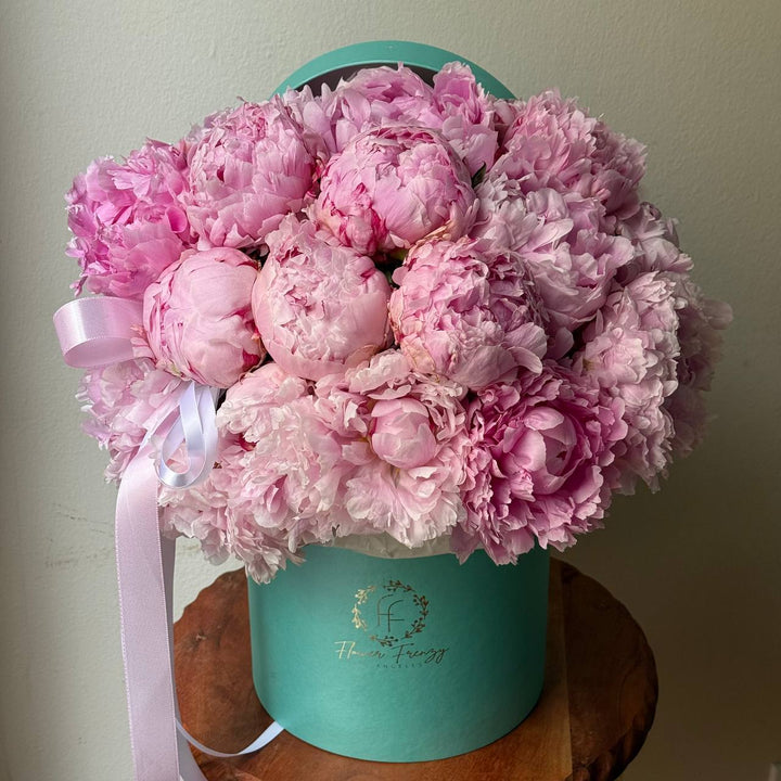 609. Pink Peony Hatbox