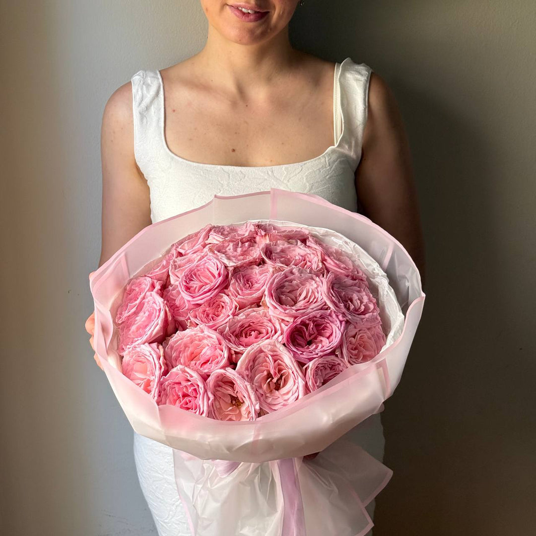 607. Pink Garden Roses